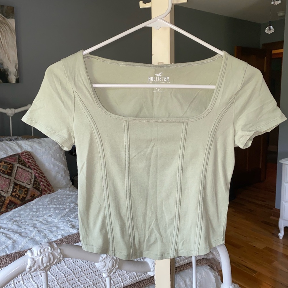 Hollister Baby Tee